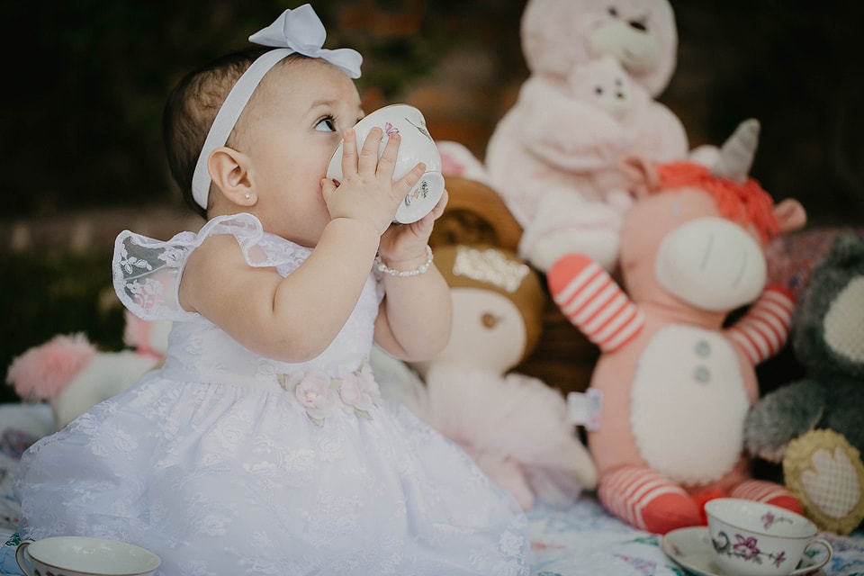 amarillo photographer, amarillo family photographer, family, photographer, amarillo texas, brit nicole photography, children photography, downtown amarillo, wolflin, birthday photos, cake smash, tea party